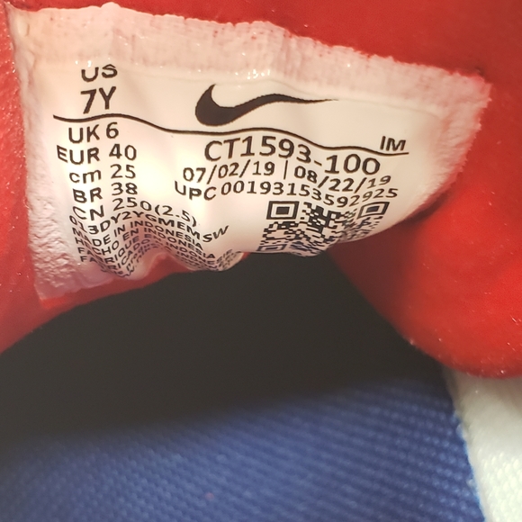 Air Max 95 GS Ugly Sweater Limited Edition Size 7Y - Picture 9 of 9